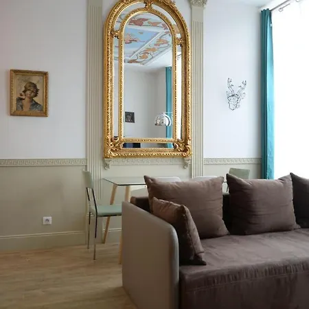 Le Stanislas, Un Style! * Νανσύ